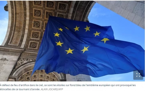 emmanuel #macron,affaire du #drapeau,oubli du drapeau français,#buzin,légion d'honneur,campagne,#pécresse,#mélenchon